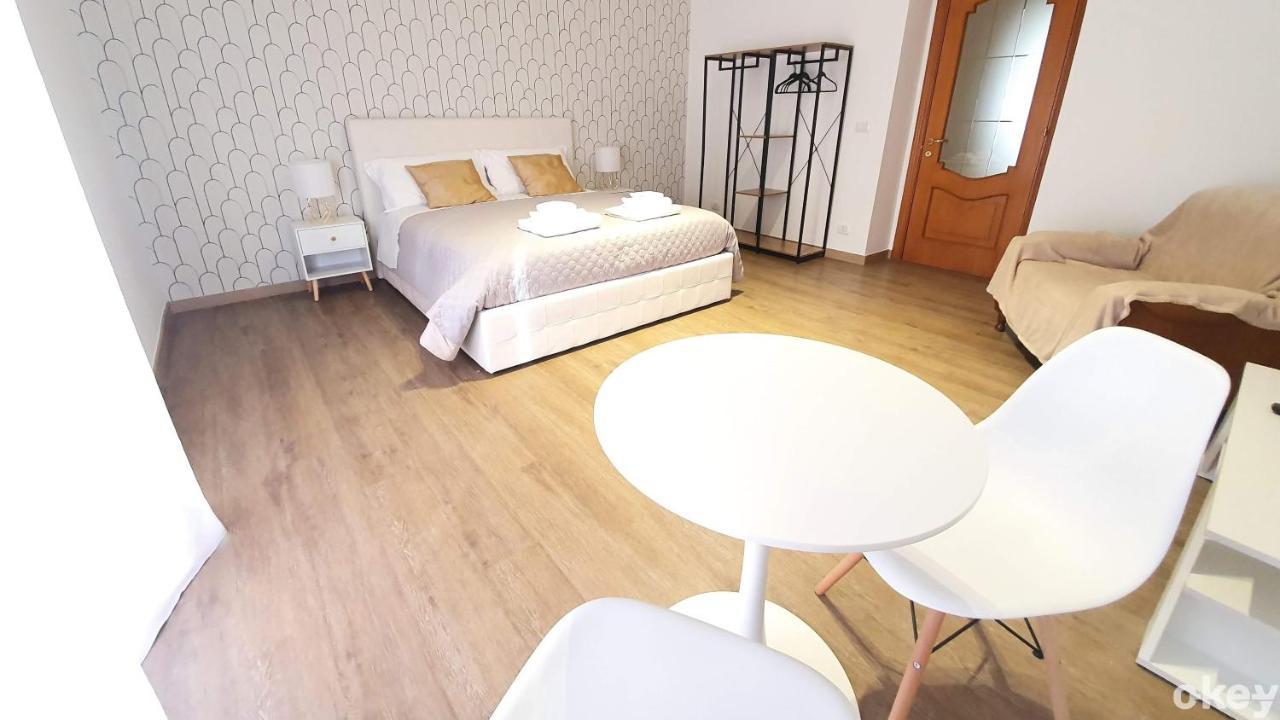 Twin Room Apulia Accommodation - Bari Policlinico Экстерьер фото